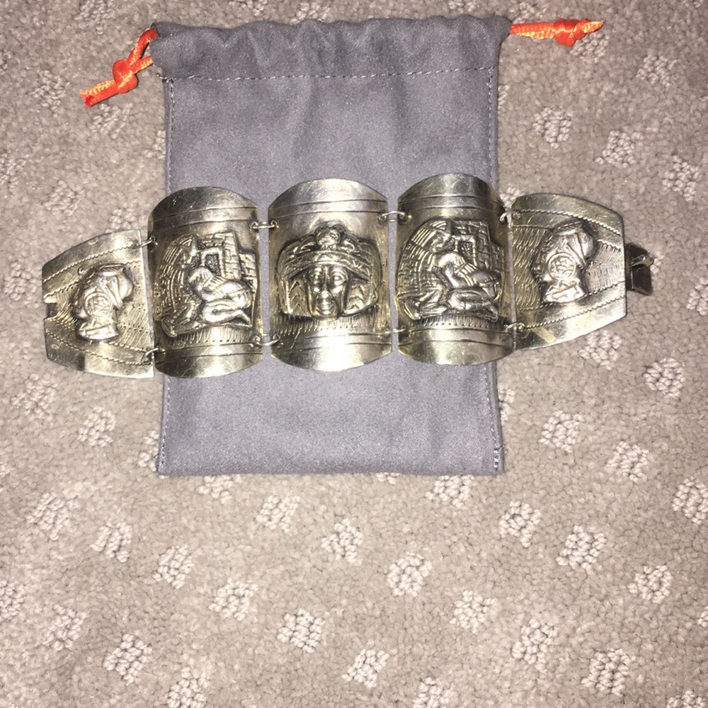 Vintage sterling silver bracelet